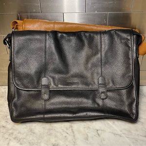 Cole Haan Messenger Bag 9/10
